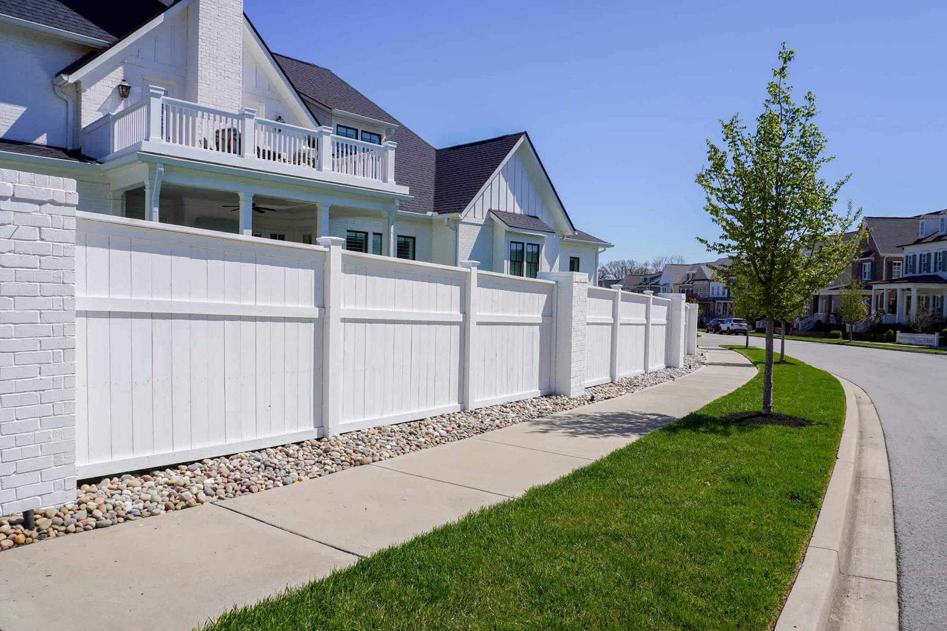 Fence Painting & Staining Services in London, Ontario